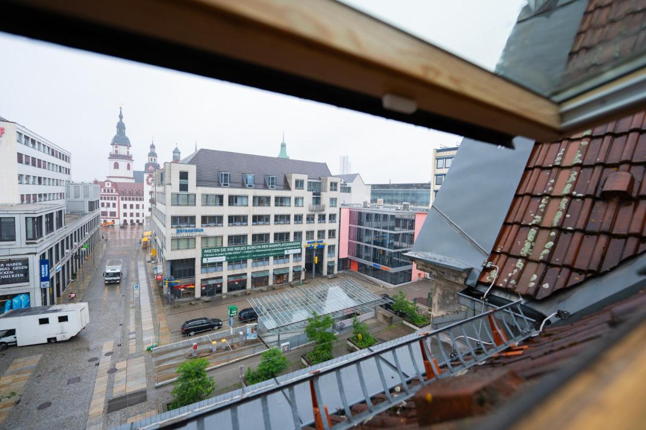 Apartment Im Historischen Altbau Am Marktplatz - Disney+, 300Mb/S Internet Chemnitz Buitenkant foto